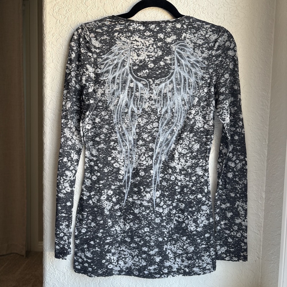 Women XL Y2K Burnout Long Sleeve Top Angel Wings Rhinestone Sheer Biker‎ Glam - Picture 4 of 7